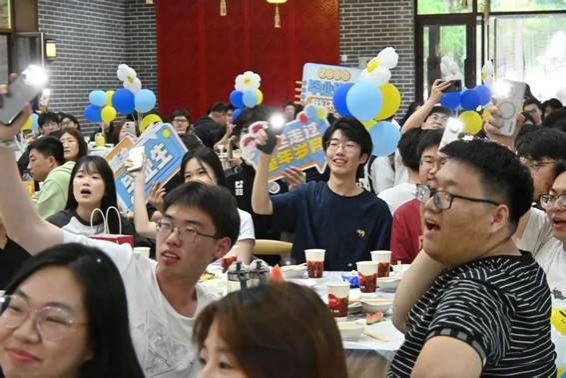 说明: 图片