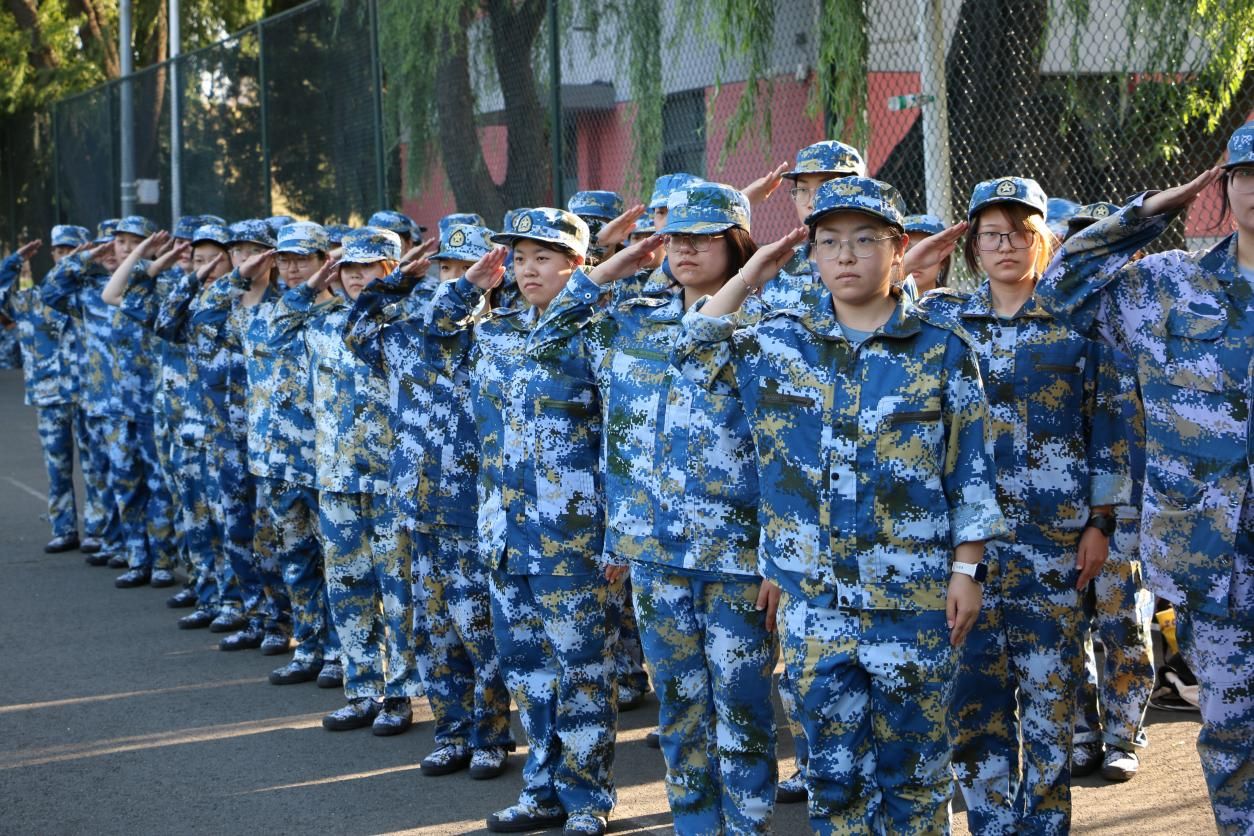 图六
